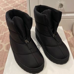 Giaborghini Couture Black Puffer Boots